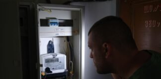 “Укрэнерго” объявило об отключении света 23 мая в течение суток