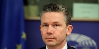 Швеция отказалась от планов по отправке истребителей Gripen в Украину