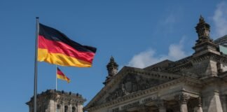 Семь стран НАТО будут поставлять Украине технику и ракеты в ПВО в рамках немецкой инициативы