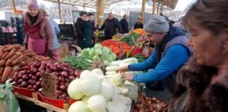 Овощи, яйца и гречка, подешевели: как изменились цены в Украине за месяц