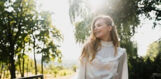 Эти 4 знака Зодиака сегодня столкнутся с выбором, который изменит все: кто в списке