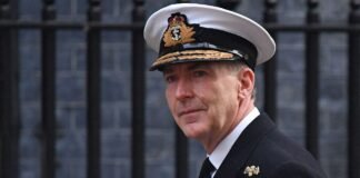 Британия готова направить войска в Украину для защиты неба и портов, – начальник штаба