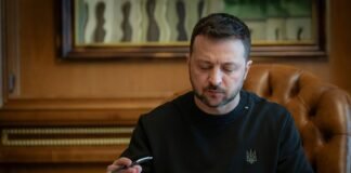 Зеленский ввел санкции против капитанов “теневого флота” России