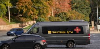 Оккупанты запрещали язык и угрожали: Украина вернула троих детей домой