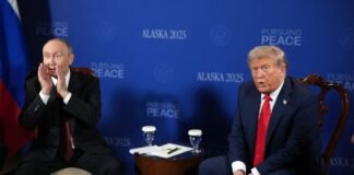 Стыдно из-за вопросов? Кремль показал встречу Трампа и Путина без звука