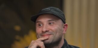 Новая девушка Виктора Розового дала отпор его хейтерам (фото)