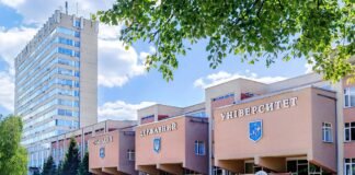 Разрушен корпус университета: как выглядит СумГУ после атаки (фото)