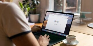 Chrome Canary tests custom color themes on Android