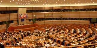 UN reimposed arms embargo and sanctions on Iran