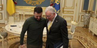 "Putin deep down realizes he cannot win. This is a losing battle for him," — Keith Kellogg