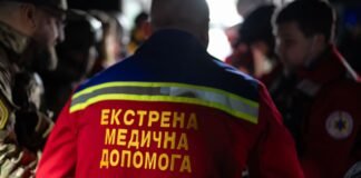 Россияне атаковали медиков и полицейских в Черниговской области: есть раненые