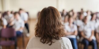 As a middle school teacher, I often called parents to share good things about their kids. It built trust with families.