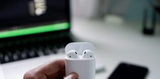 New iOS 26 setting finally fixes a huge CarPlay bug