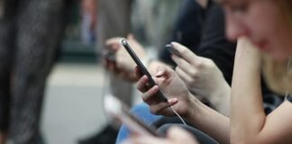 Instagram tests Reels-first home tab in India