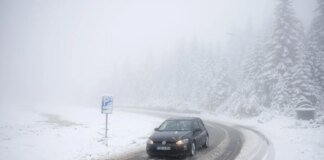 Snowfall covers Western Balkans and Great Britain: thousands left without power, roads blocked