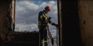 Rescuers have completed work at the site of the enemy strike on a building in Sumy