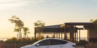 Tesla went back to basics with its latest big announcement