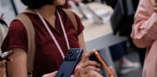 Americans can’t get enough of the iPhone 17 Pro Max