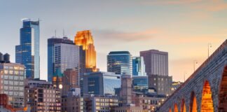 The 10 best and 10 worst cities for retirees in 2025