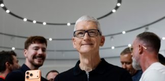 Apple earnings updates: Wall Street is bullish on iPhone demand, AI, as market cap tops $4 trillion