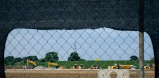 Big Tech says ‘AI bubble? What AI bubble?’