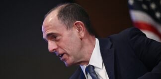 Investor Keith Rabois’ advice to people who want to break into VC