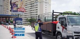 JPJ “declares war” on overloaded vehicles in Malaysia, “I’ve lost my patience,” says Loke