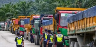 Crackdown on overloaded lorries to continue despite complaints; enforcement to continue nationwide: Loke