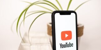 YouTube quietly reorganizes and offers employees a way out