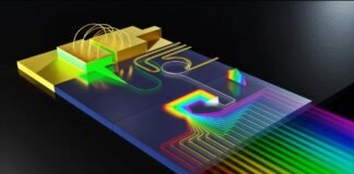 Lab breakthrough turns single laser into dozens of data streams on one chip