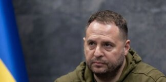 Yermak: Zelenskyy will not sign any document on renouncing territories as long as he is President of Ukraine