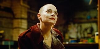 ‘Bugonia’ director Yorgos Lanthimos explains why that shocking ending is actually ‘hopeful’