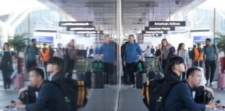 Going through travel hell? Tell us about your flightmares.