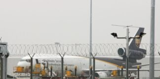 The initial investigation into the UPS plane crash shows similarities to a much-deadlier 1979 crash