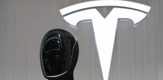Tesla loses some AI staff to a new robotics startup