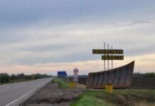 Russians attacked a funeral service vehicle with an FPV drone in Zaporizhzhia, one person injured