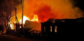 Russia attacked Novhorod-Siverskyi: houses, police station, medical college damaged, one person killed