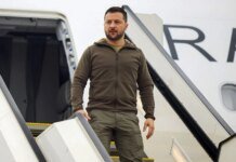 Zelenskyy arrives in Britain