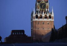 Moscow attacked by drones: explosions heard, local airports suspended operations