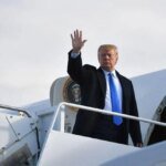 Strange movements and slow descent down the stairs: 79-year-old Trump again drew attention to his health