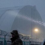 "Mini-earthquake" from a missile strike could cause the protective sarcophagus at Chornobyl NPP to collapse – station director
