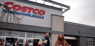 Costco is firing on all cylinders — and shoppers are loving it