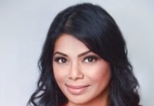 I’m a business immigration lawyer. I’m telling my clients that if you have a valid visa stamp, return to the US now.