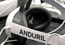 Anduril COO breaks down his method for catching up on Slack messages