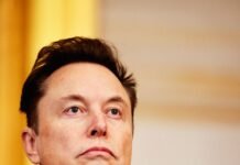 Why SpaceX Is Finally Gearing Up to Go Public