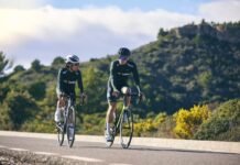 Google Maps adds hands-free Gemini for walking and cycling