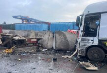 Russia again attacked two Odesa ports: one killed, five wounded