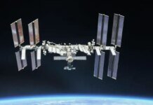 NASA prematurely brings 4 astronauts back from ISS due to medical issues