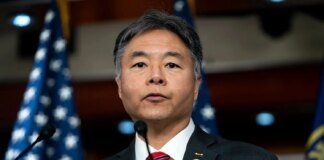 "You swore an oath to the Constitution, not to Trump": Congressman urged US military not to obey order to invade Greenland