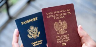 Poland urges its citizens to leave Iran immediately